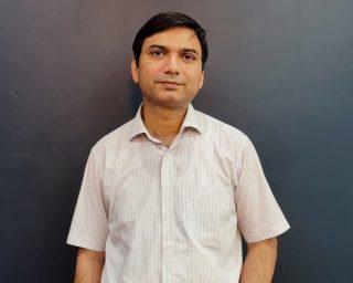 Dr. Yasir Iqbal
